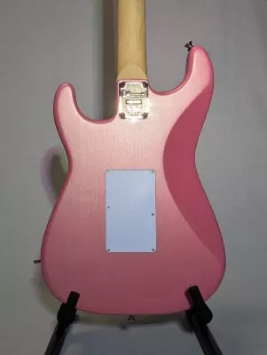 Charvel Guitars - Pro-Mod So-Cal Style 1 HSH FR M, Maple Fingerboard - Platinum Pink 7